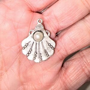 Silver Shell Pendant with Pearl Accent